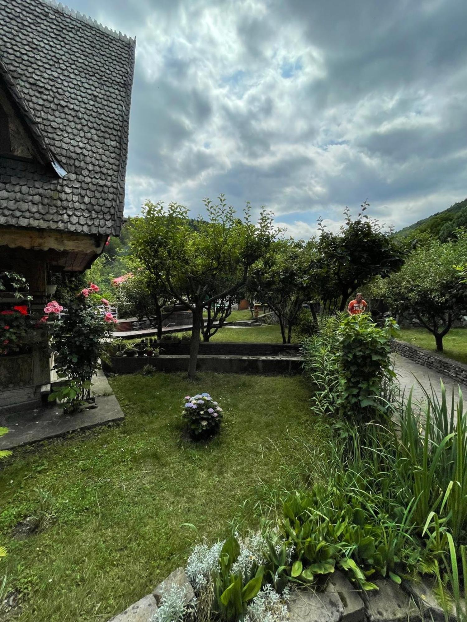 Villa Casa Ieud - Catun Sinaia Exterior foto